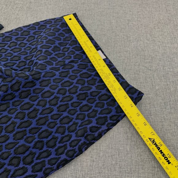 H&M Mid Rise Pants Animal Print Blue Black Zipper Closure size 6 - Picture 13 of 15